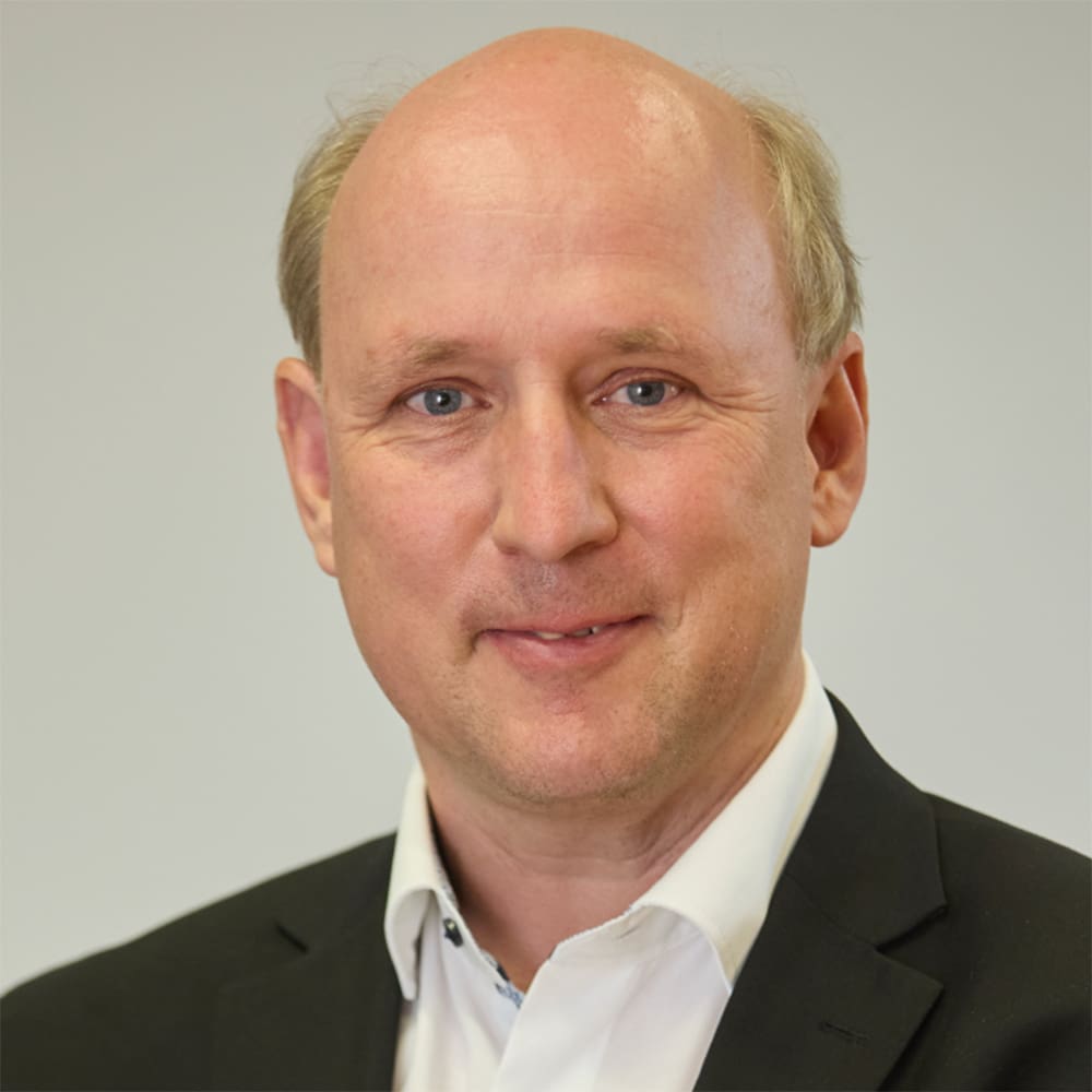 Dr. Jorn Erbguth Headshot