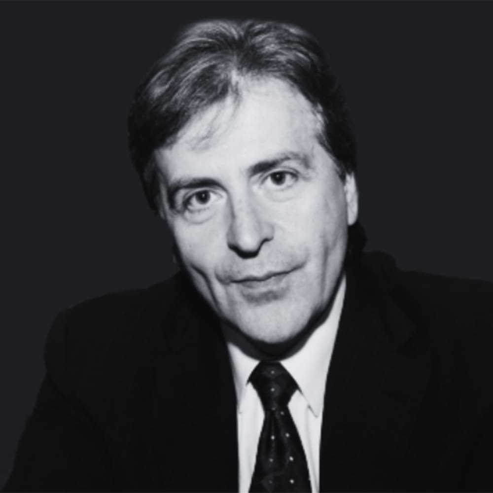 Alex Papalexopoulos Headshot