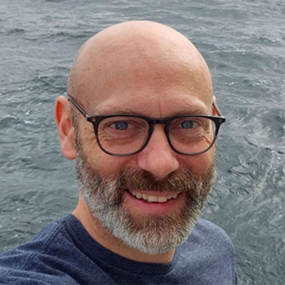 Christopher Whitt Headshot